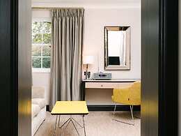 Dibblet room, Royal Berkshire