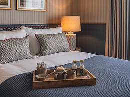 Comfy room, The BIG George and Dragon Marlow