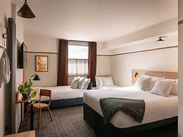 Spacious room, The Hide Hotel