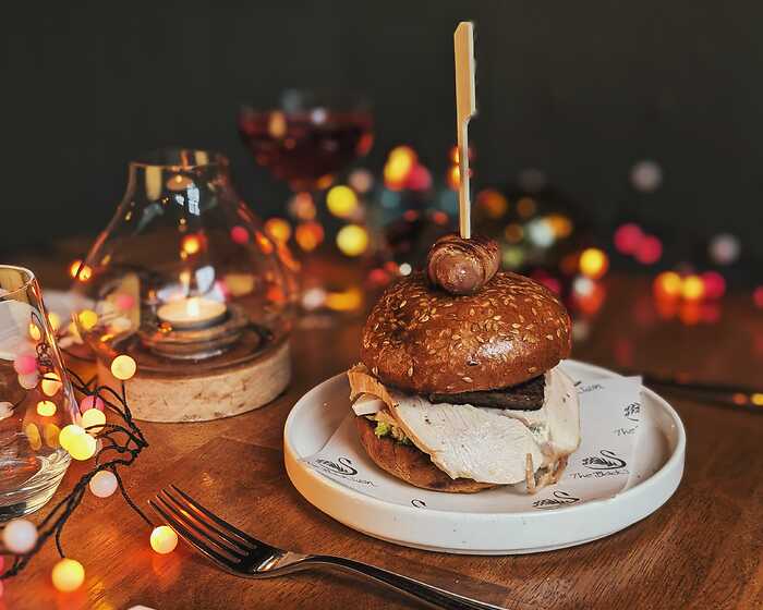 Bar, Restaurant & Lounge restaurant, The Black Swan