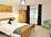 18-61 - Snowdrop / Eirlys room