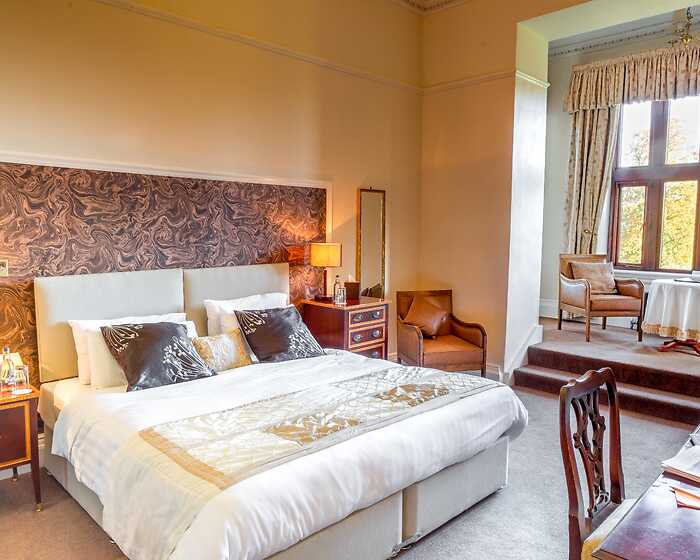 Suite room, 