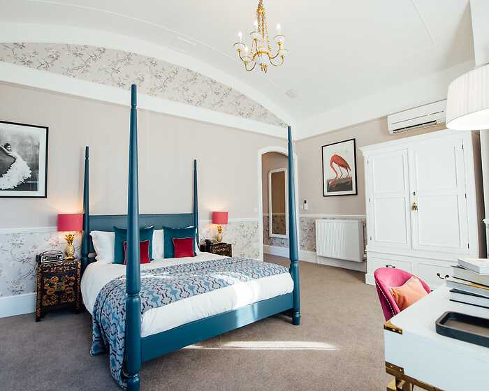Deluxe room, Banyers House