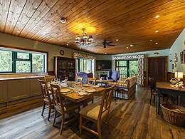Black Sheep Cabins - Heather and Thistle room Heather and Thistle room, Black Sheep Cabins