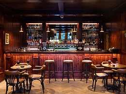 Black Sheep Cabins - Lochside Brasserie restaurant Lochside Brasserie restaurant, Black Sheep Cabins