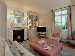 Bruern Cottages - Newmarket room Newmarket room, Bruern Cottages
