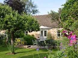 Bruern Cottages - Shipton room Shipton room, Bruern Cottages