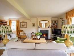 Bruern Cottages - Goodwood room Goodwood room, Bruern Cottages