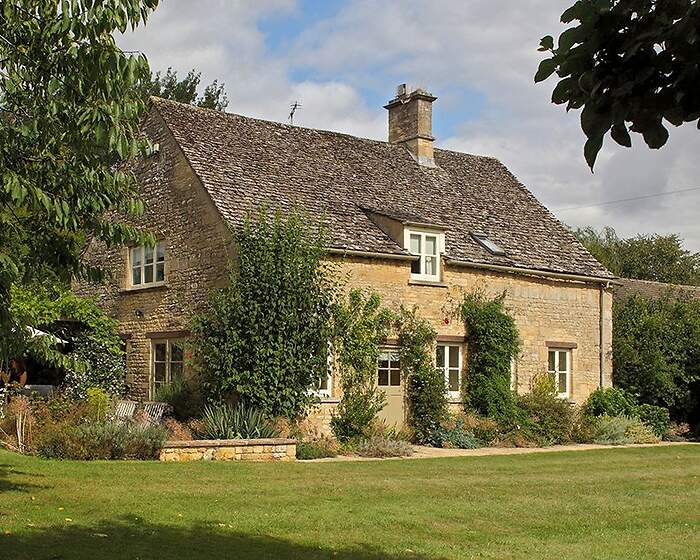 Bookers room, Bruern Cottages