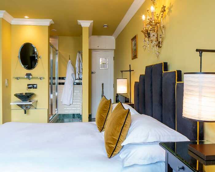 Cosy Double room, Burgh Island Hotel