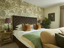 Feature room, Kings Head Hotel (Cirencester)