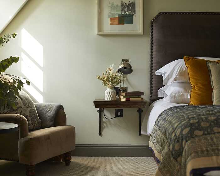 Classic room, Kings Head Hotel (Cirencester)