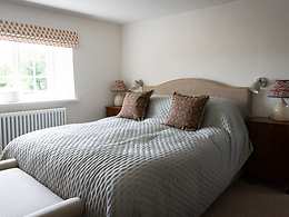 Cowdray Cottages