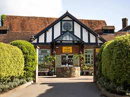 Cowdray Cottages