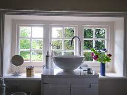 Cowdray Cottages - Challens Yarde room Challens Yarde room, Cowdray Cottages