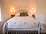Cowdray Cottages - Challens Yarde room