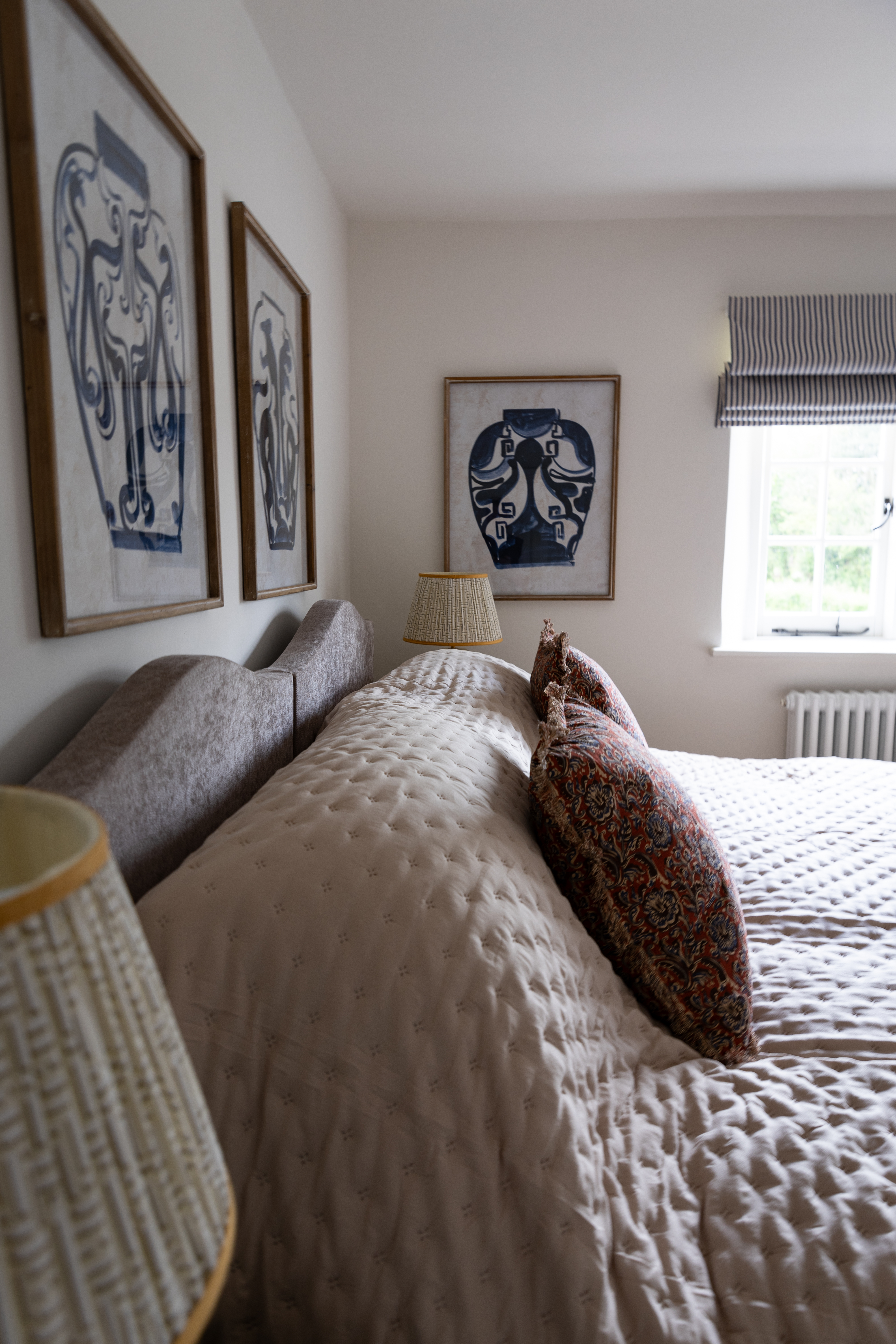 Cowdray Cottages - Ambersham room