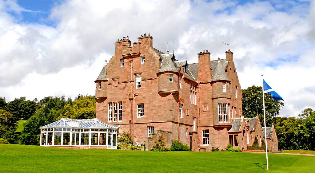 Cringletie House