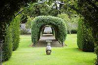 Cringletie House