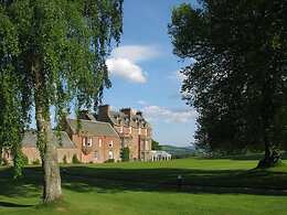 Cringletie House