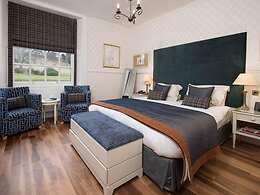Classic room, Cringletie House
