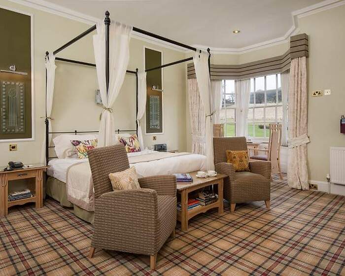 Junior room, Cringletie House