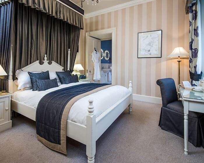 Suite room, Cringletie House