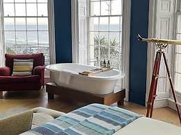 Best room, Drakes Hotel