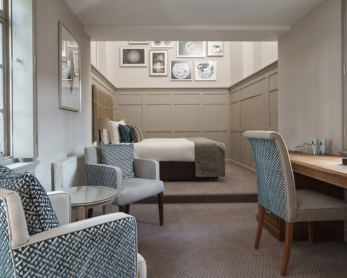 Room 51 room, Fanhams Hall