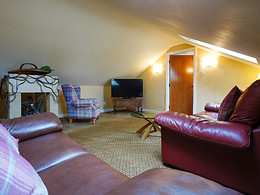 Penthouse room, Gomersal Park Hotel & Dream Spa