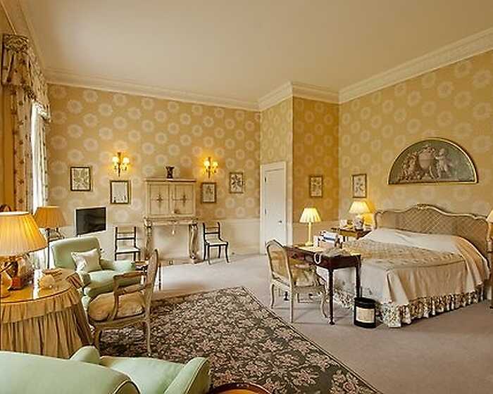 Royal Double/Twin room, Hartwell House & Spa