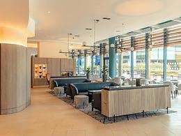 Crowne Plaza Hotel Reading East