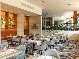 Crowne Plaza Hotel Reading East