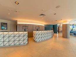 Crowne Plaza Hotel Reading East