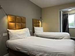 The Skipton Hotel - Standard Twin room Standard Twin room, The Skipton Hotel
