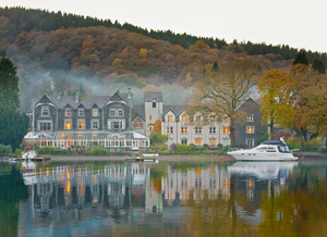Lakeside Hotel