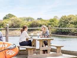 Bar and Lounge restaurant, Langstone Quays Hotel