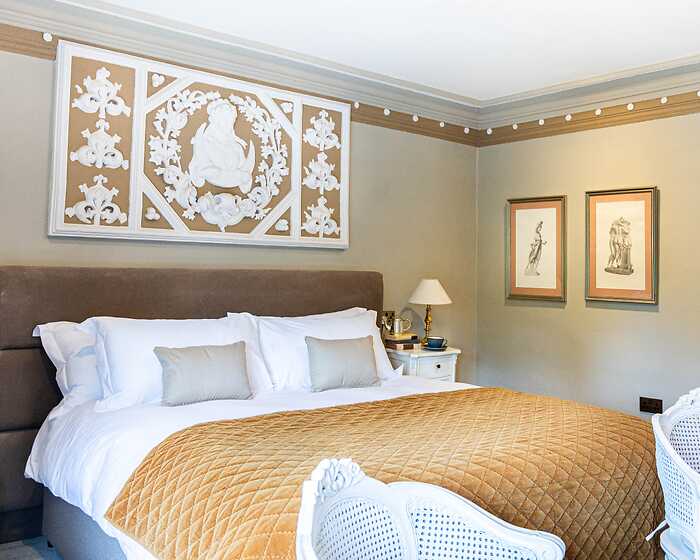 Classic room, Lewtrenchard Manor