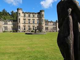 Melville Castle