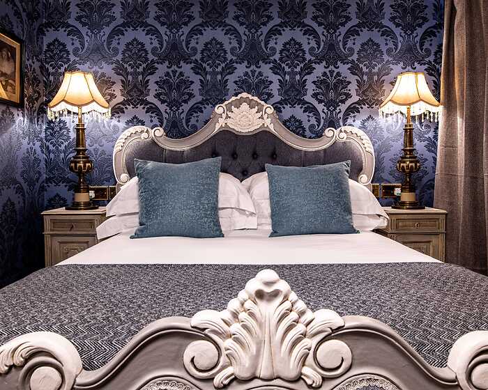 Classic room, Melville Castle