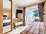 Orestone Manor - Coach House room