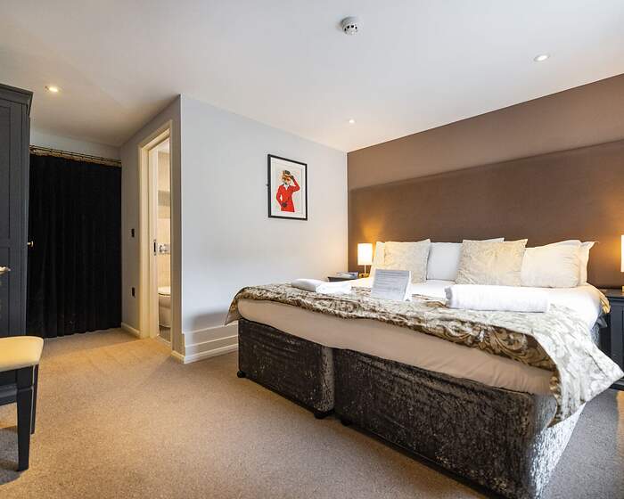 Deluxe room, The Redesdale