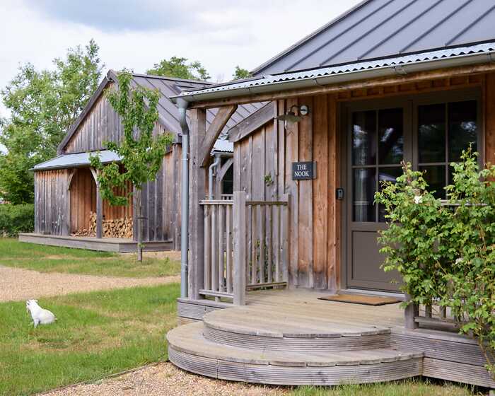 One Bedroom Barns room, Retreat East