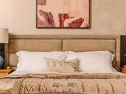 Comfy room, South Lodge Hotel & Spa