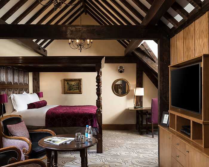 Luxe Junior Suite with a View room, South Lodge Hotel & Spa