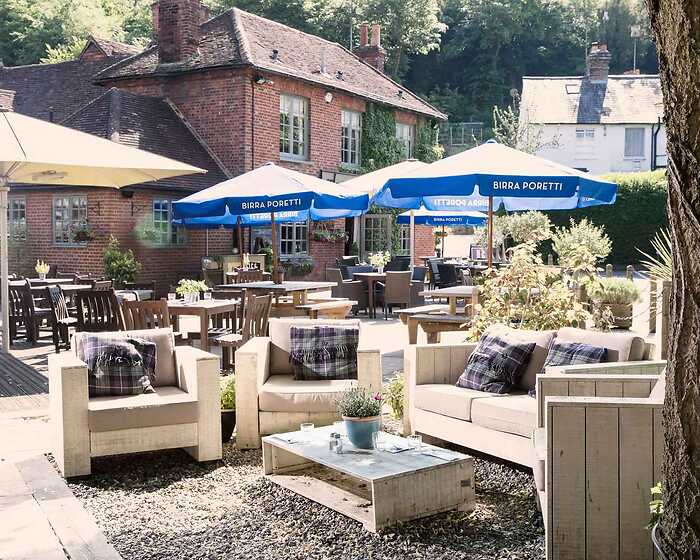The Garden restaurant, Stag on the River, Eashing