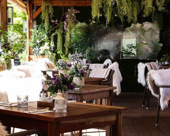 The Lodge restaurant, Stag on the River, Eashing