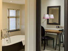 Gatehouse Double room, Stoke Place
