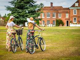 Terrace And Picnic Grounds restaurant, Stoke Place