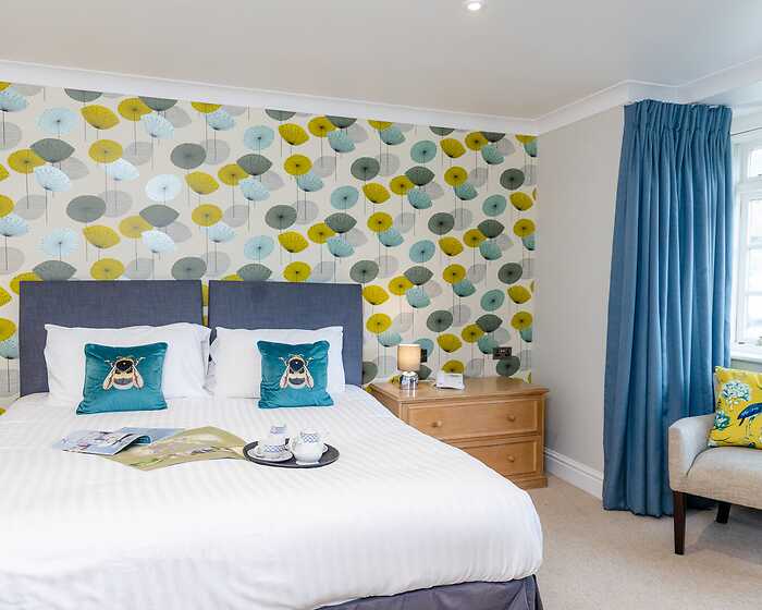 Deluxe room, The Bell Inn, Bramshaw